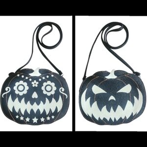 Sleepyville Critters Glow In The Dark Jack-o-Lantern Two-faced Pumpin Bag‎